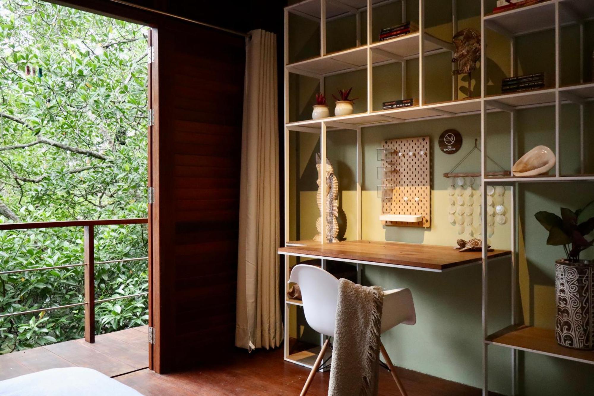 Villa Luzo & Tours Saonek Ngoại thất bức ảnh